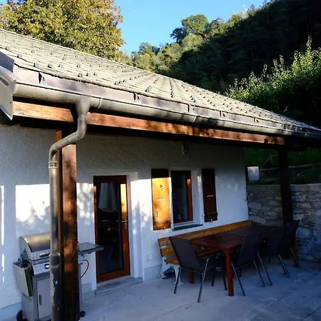 Maisonnette De Campagne